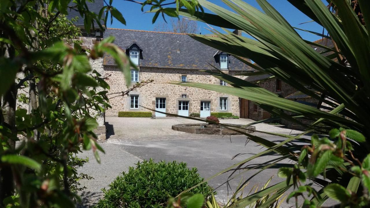 Manoir De La Ville Marie Hirel エクステリア 写真
